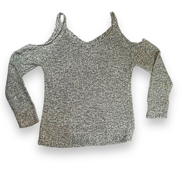 Francesca’s Alya Sandstone Cold Shoulder Sweater Sz M - Picture 7 of 12